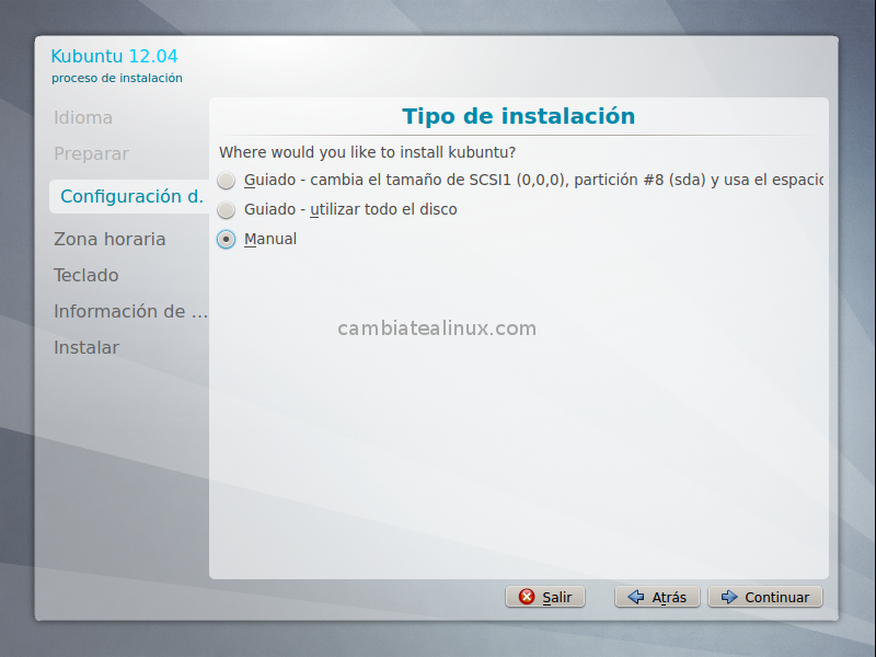 Seleccionamos el tipo de instalación en disco, opción manual